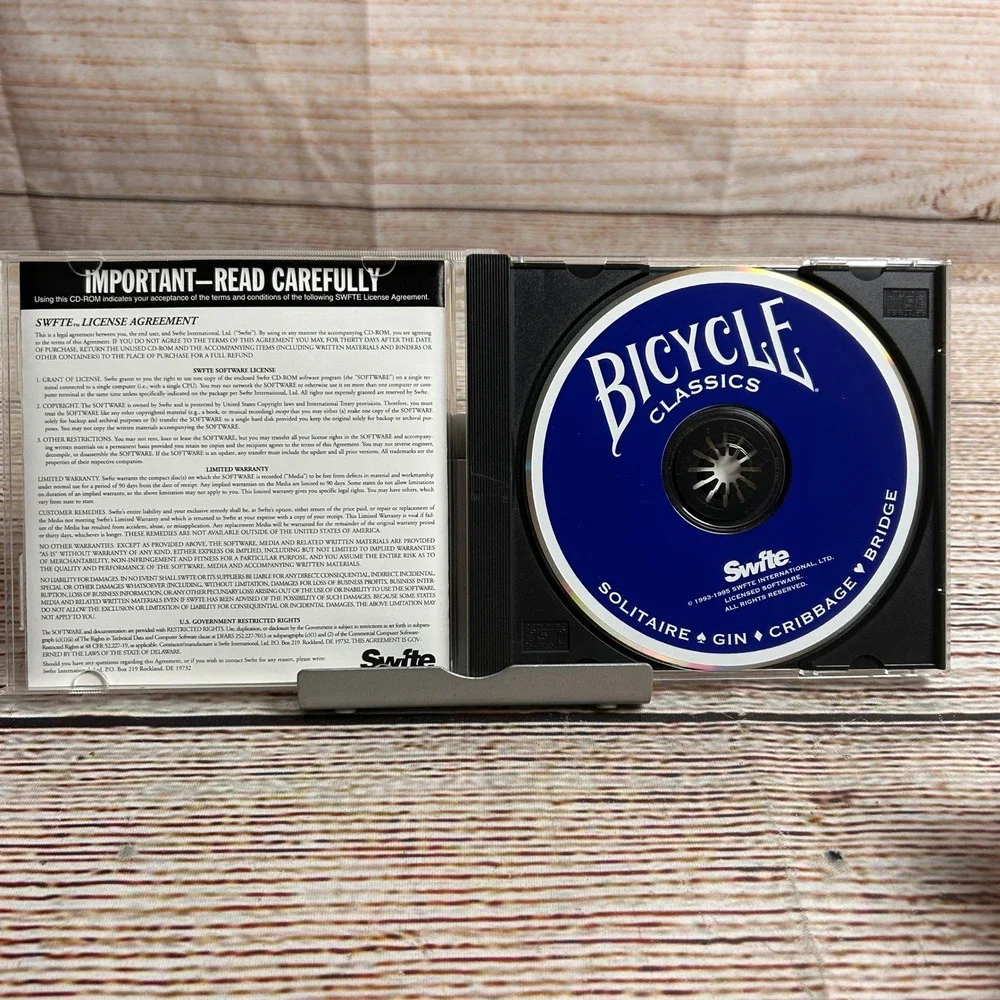 Bicycle Classics PC CD-ROM Card Games Solitaire Gin Cribbage Bridge Swfte 1995